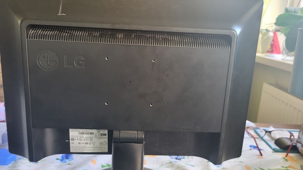 Monitor LG Flatron
