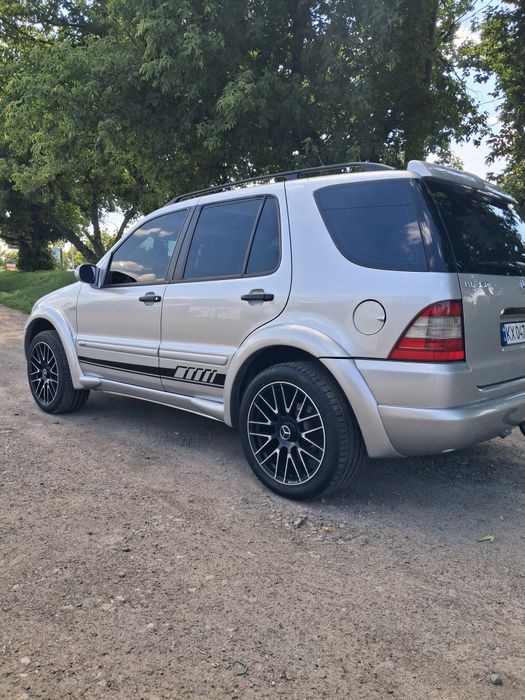 Mercedes ML320 w163 2000 рік amg
