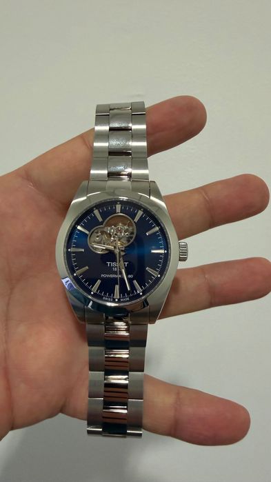 TISSOT - GENTLEMAN POWERMATIC 80 OPEN HEART - COMO NOVO  de 04/12/2025