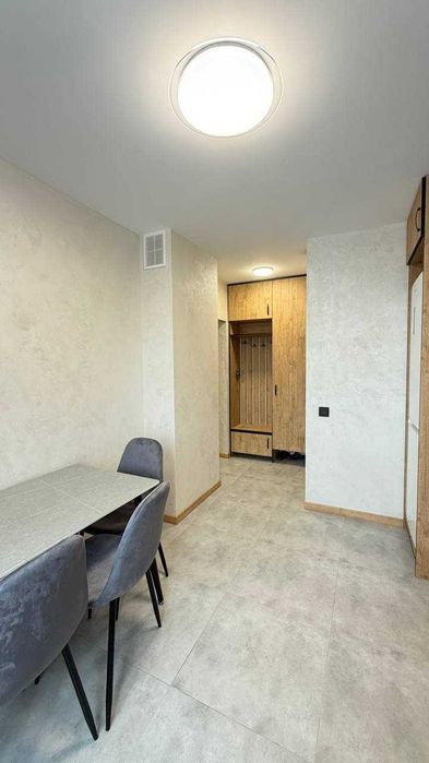 Оренда нової трикімнатної квартири 70 м., просп. М.Бажана,28В. Метро Харківська,Позняки