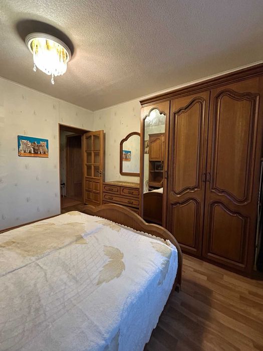 Продам 2к квартиру на Жм Победа 6