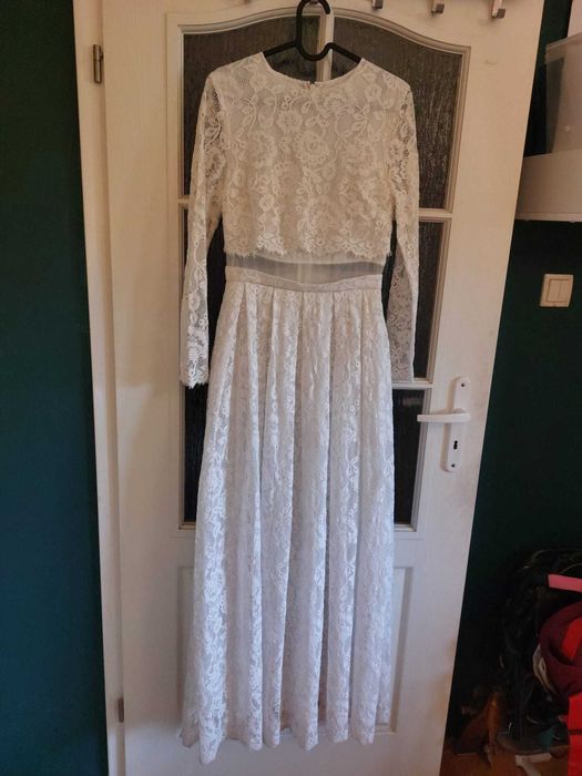 Suknia ślubna S/M- prosta, koronkowa, delikatna
