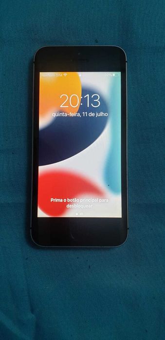 IPhone SE Impecável