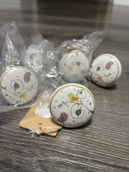 Ceramiczne galki meblowe