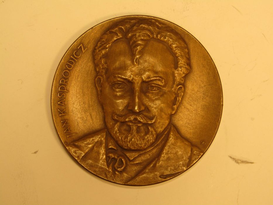 Medal pamiątkowy przedstawiający Jana Kasprowicza