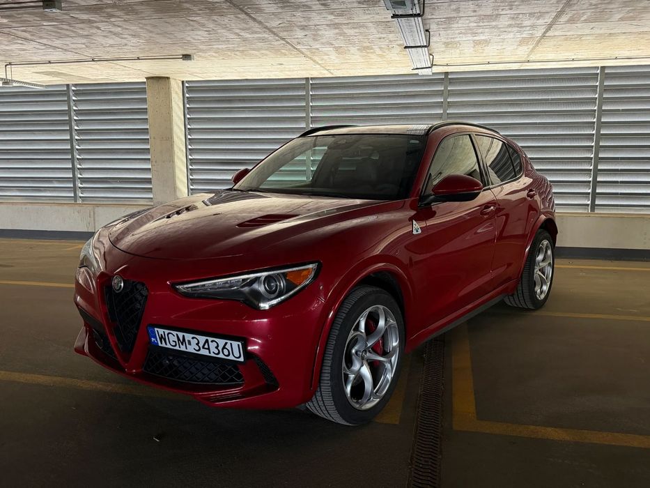 Alfa Romeo Stelvio Bezwypadkowy | Rosso Competizione | Carbon | Harman Kardon