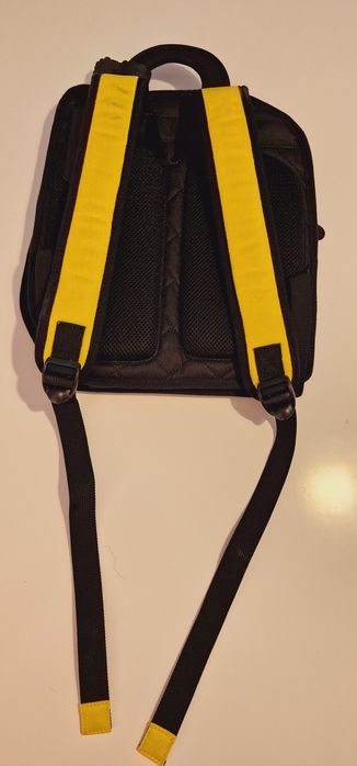 Jump from paper mochila 3D