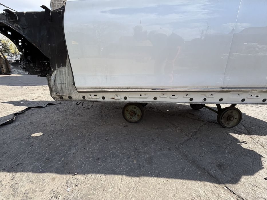 Drzwi BMW G12 A96 przód lewe prawe BMW G11 Seria 7 przednie