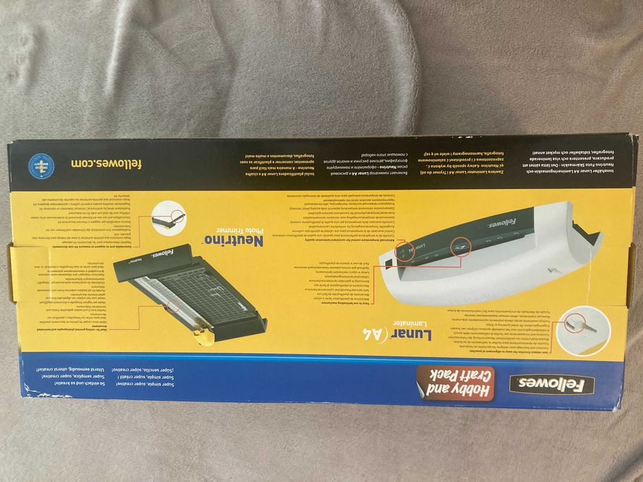 Plastificadora A4 a Quente Fellowes Lunar + Guilhotina