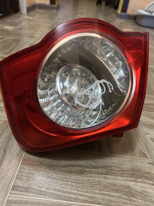 Задній правий стоп-сигнал – Volkswagen Passat B6