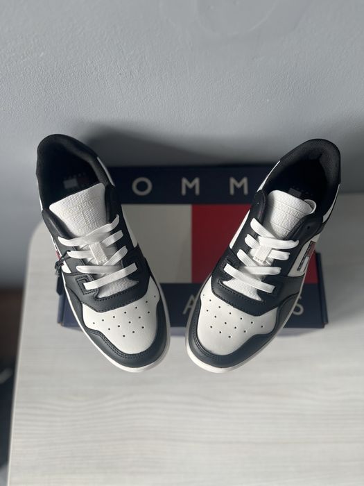 tommy jeans оригінал