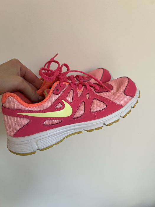 Buty sportowe do biegania Nike 38