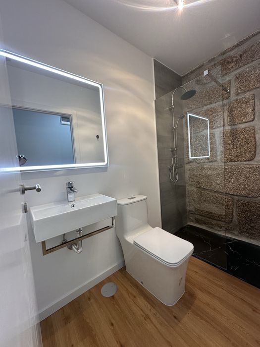 Grande negocio Andar moradia t1  a 200   Meteos do  rio douro