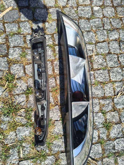 Farolim traseiro esquerdo Opel Corsa C 1.3 CDTI