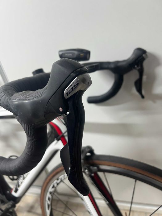 Bicicleta de estrada QUER SQUADRA Carbono