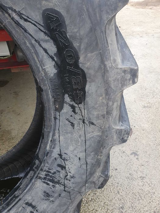 Opona firestone 420/85R34