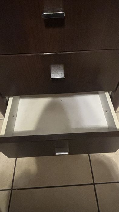 Zestaw , umywalka z lustrem