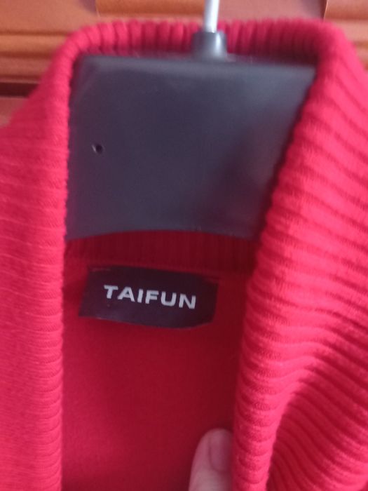 TAIFUN czerwony golf rozmiar 38