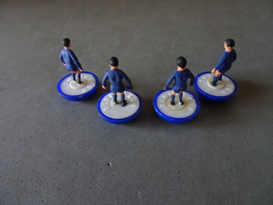 Lote de 4 jogadores - Subbuteo