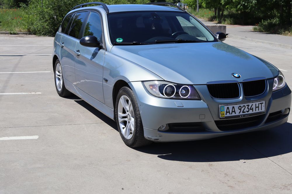 Продам bmw 320d e91