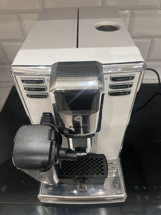 Ekspres do kawy Philips LatteGo EP5331