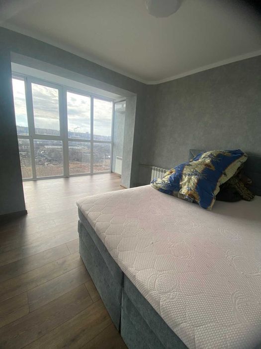 Квартира по пр. 200 лет Кривому Рогу/ Спасская