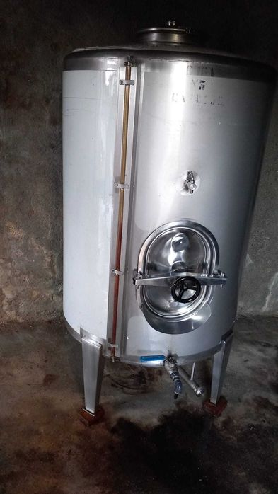 Cuba para Vinho 1000l/ esmagadora uvas