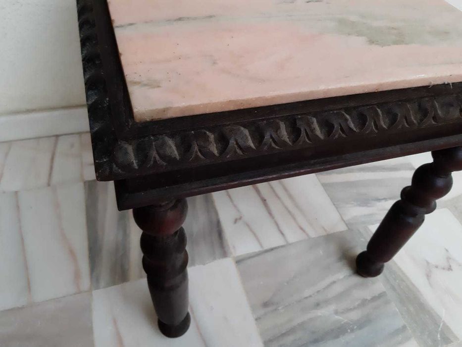 Mesa Centro c/Tampo Pedra Mármore