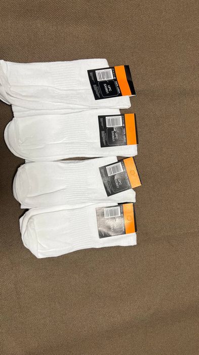 Skarpety Socks Nike (41-44) cena za 4 pare