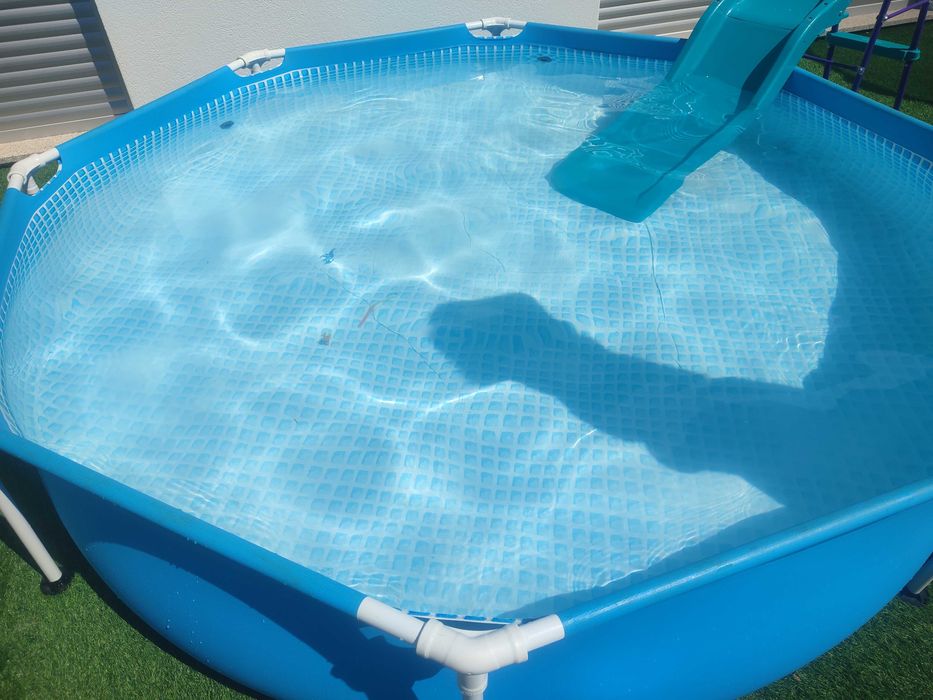 Piscina redonda grande