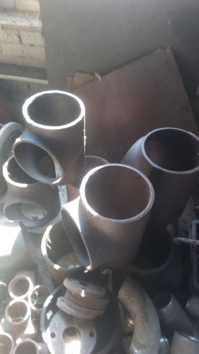 Тройник ду200  219х12