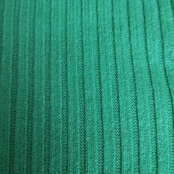 Жіноче тепле плаття, сукня довжини моді