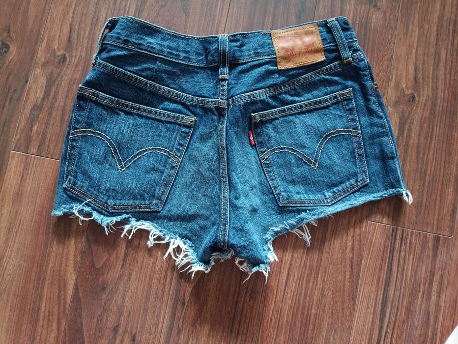 Szorty dżinsowe r.Xs Levi's r.26