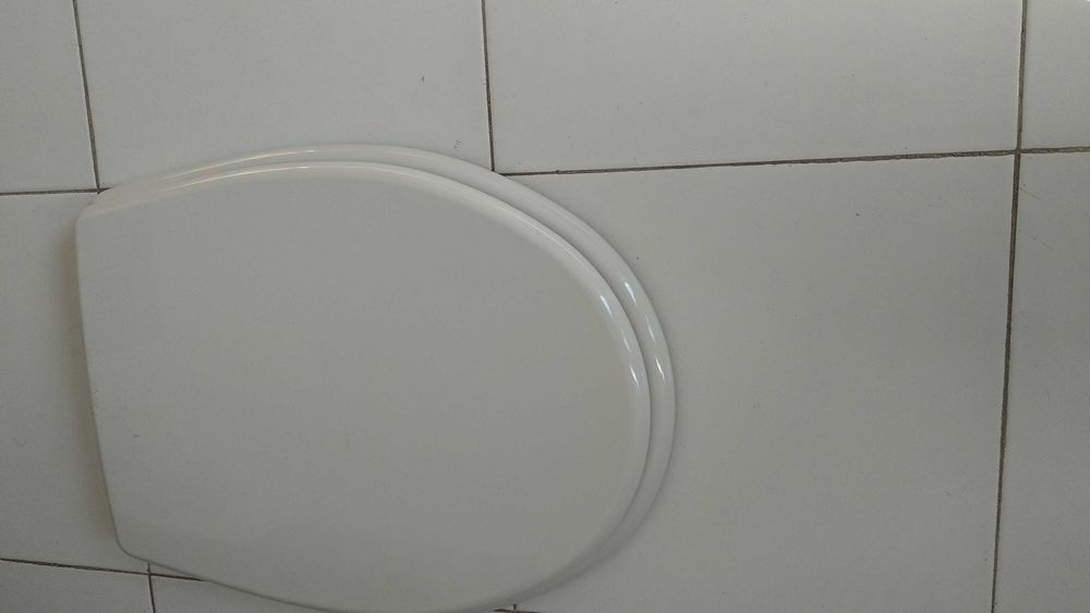 Vendo tampo de sanita novo