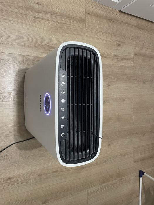 Oczyszczacz powietrza z nawilzaczem Philips