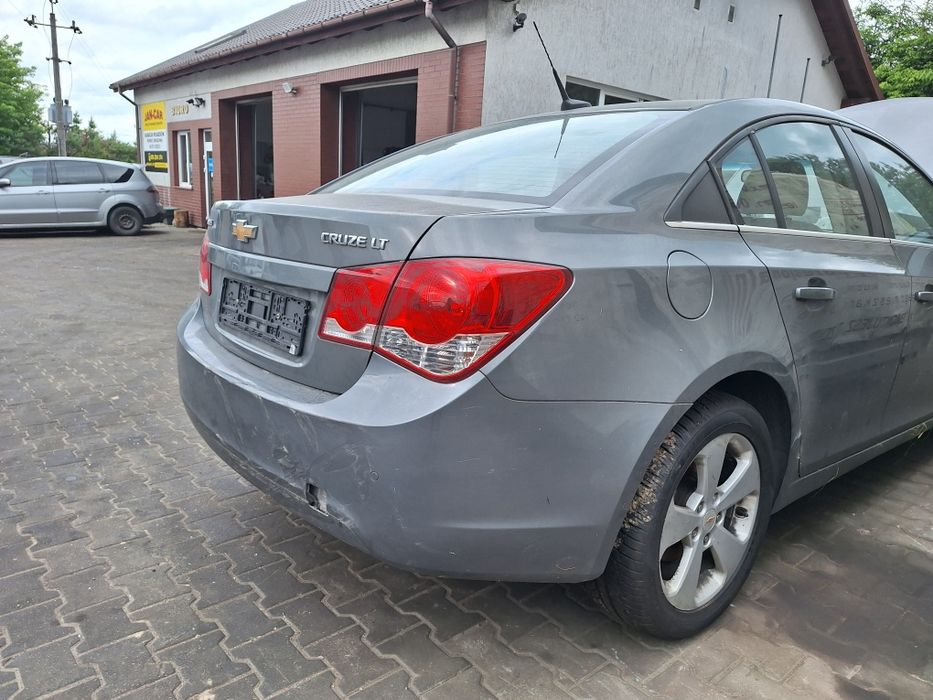 Chevrolet cruze sedan 2011 2.0 diesel na części