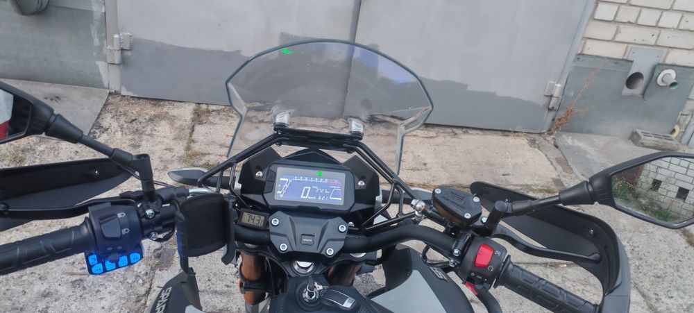 Продам spark sp300t3