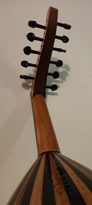 Oud Alaúde turco NOVO