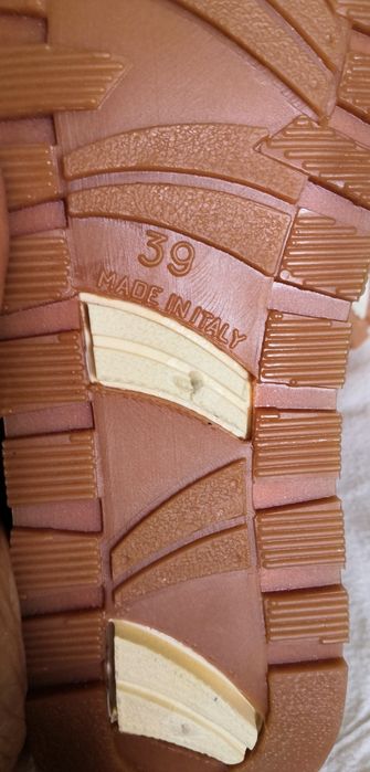 Туфли женские на платформе. Новые. Не использовались.