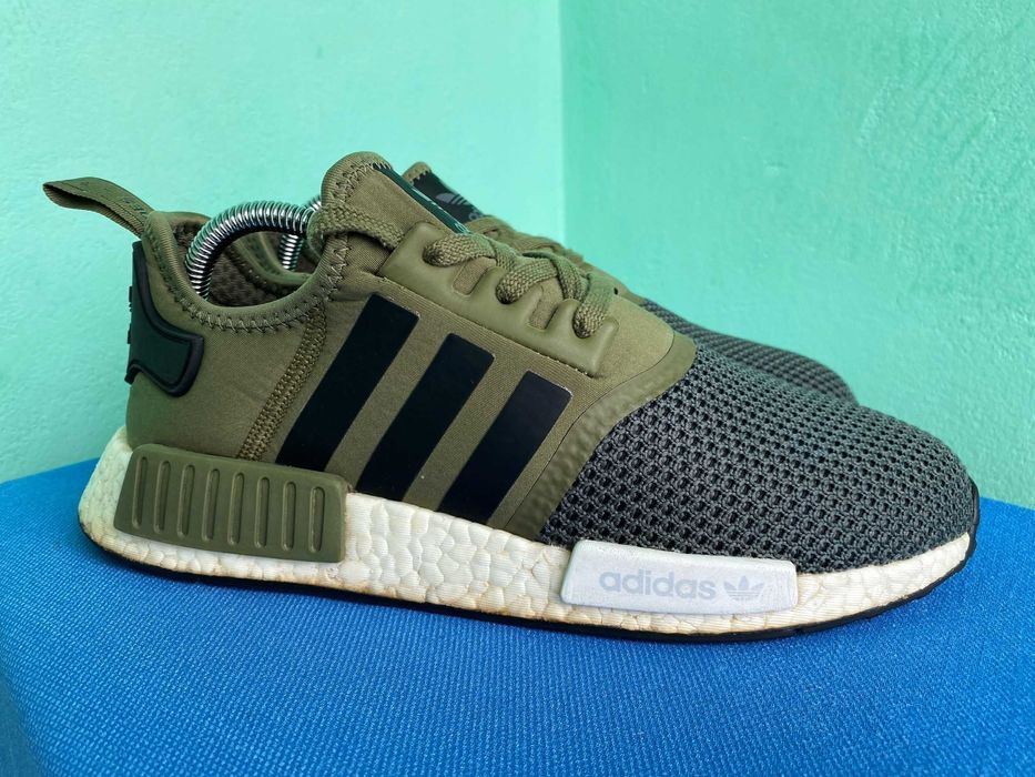 Кросівки Adidas NMD R1