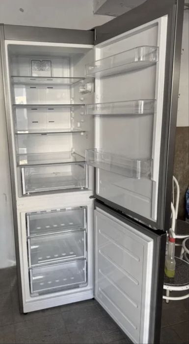 Frigorífico indesit - peças ou reparação