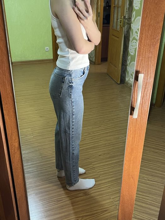 Джинси mom