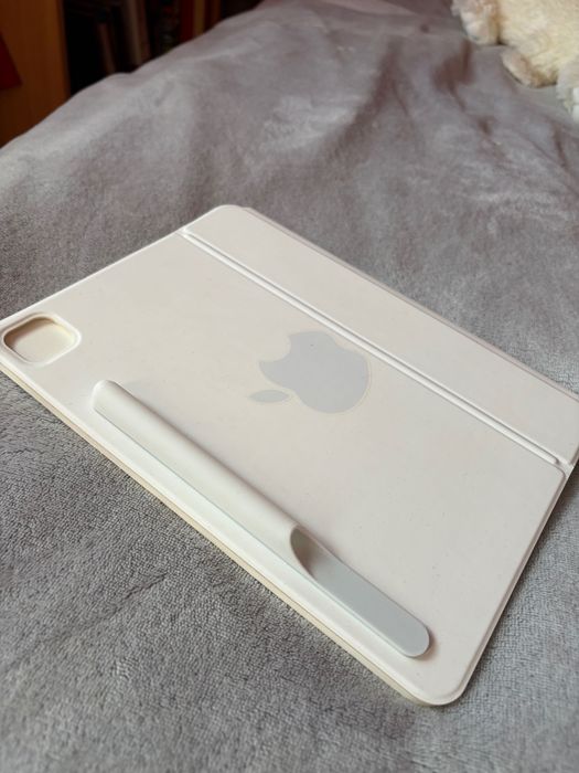 White Magic Keyboard