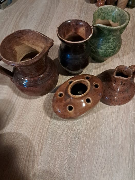Zestaw dzbankow wazonikow ceramika  10 sztuk PRL