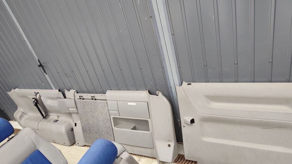Vw t4 Multivan Atlantis wnętrze tapicerki fotele komplet