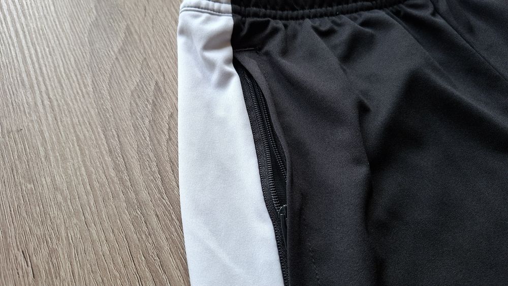 Spodenki chłopięce Adidas 152
