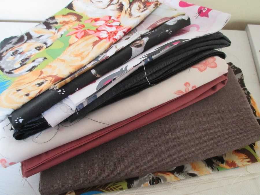 Um quilo de tecidos variados