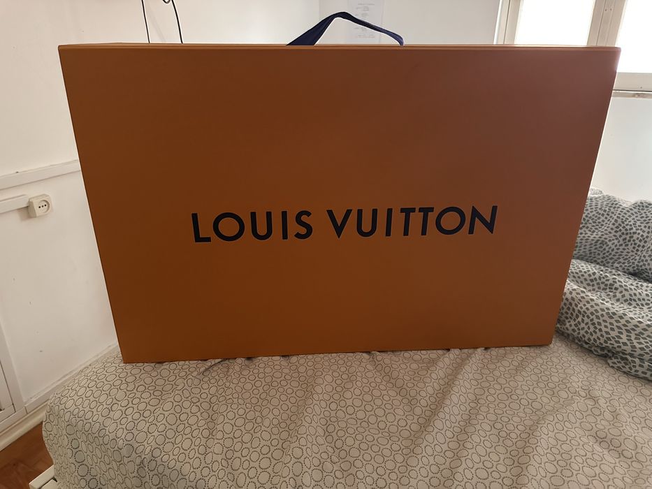 Caixa grande louis vuitton