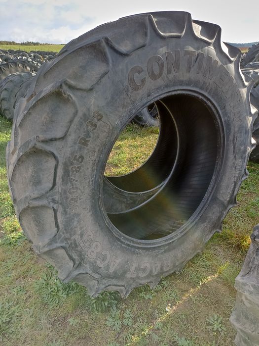 520/85 R - 38 Continental contract AC85 20.8 Radialne zdrowe opony R38
