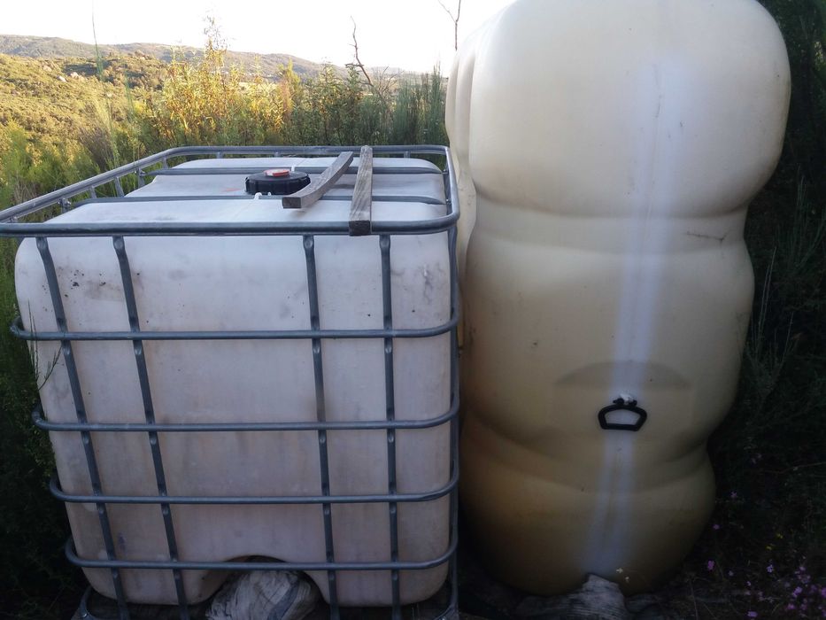 Tubagem Rega Gota a Gota + Motobomba de Rega 4T + Depósitos